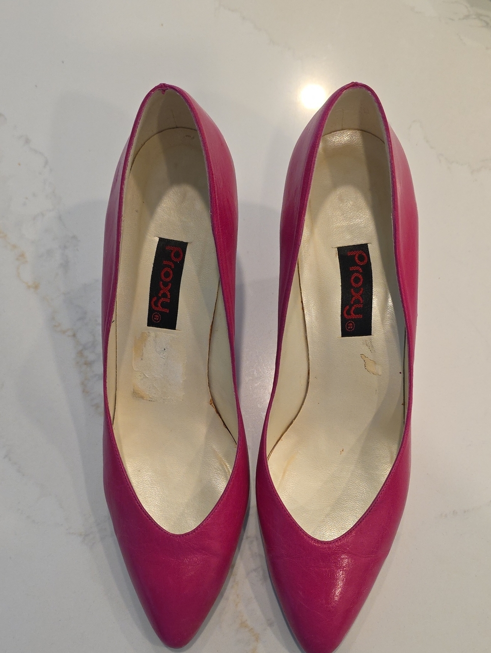 Proxy Women's Fushia Leather Pointed-Toe Heels.  No Scuffs, Good Condition.